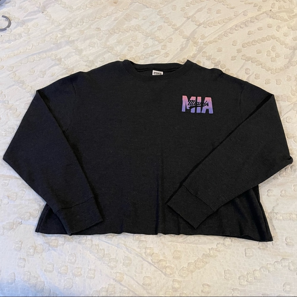 VS Pink Limited Edition Miami Crop Long Sleeve